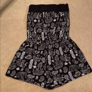 Sale 3 for $20 elephant romper with pockets